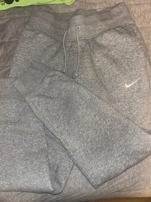 Nike Sweatpants - Image 3