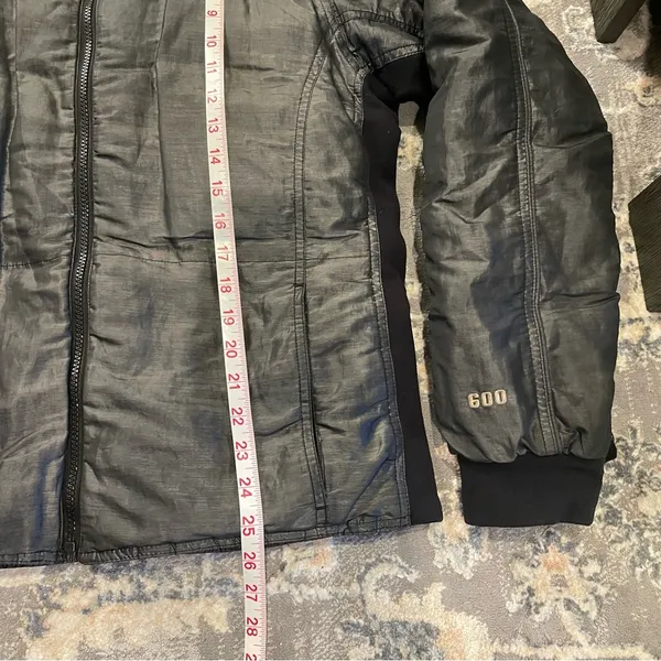 Womens north face 600 down puffer jacket - Image 6