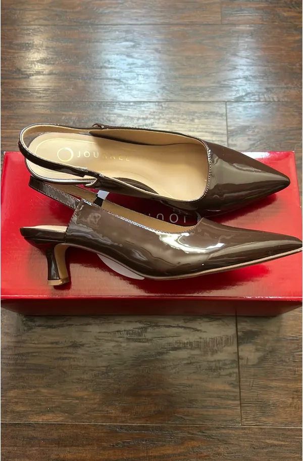 Journee Collection Brown Kitten Heel - Image 5