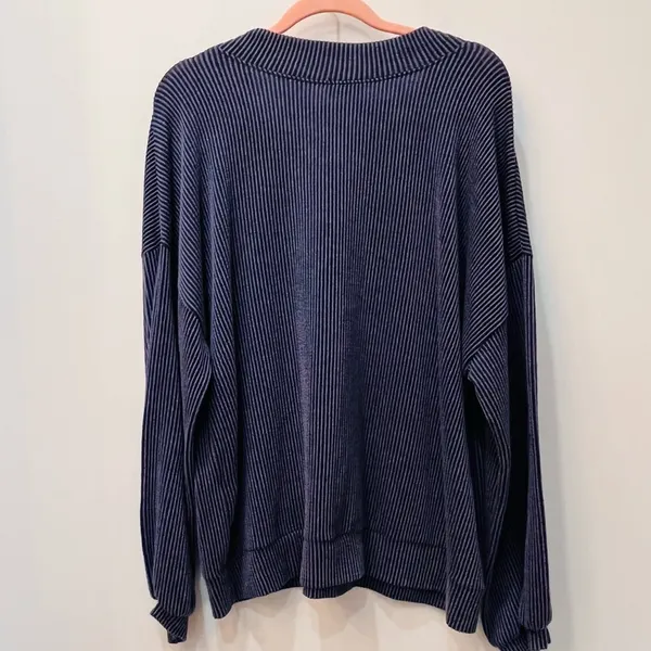game day gal by texas true blue vnecl oversized sweater sz Large - Image 5