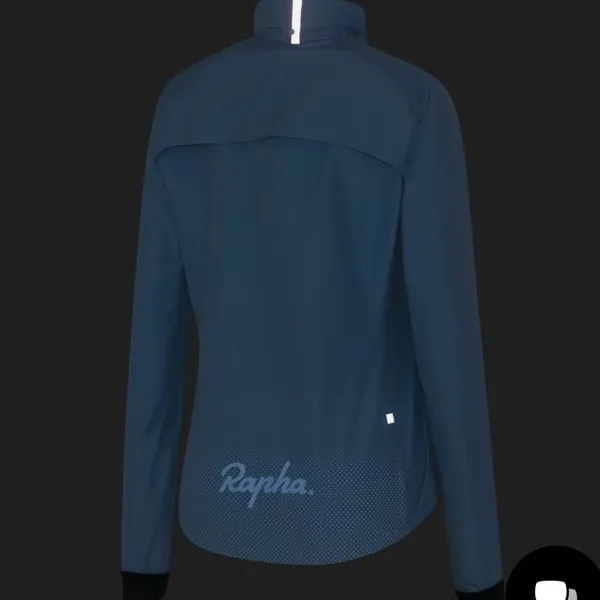 WOMEN'S COMMUTER JACKET
Water - Image 6