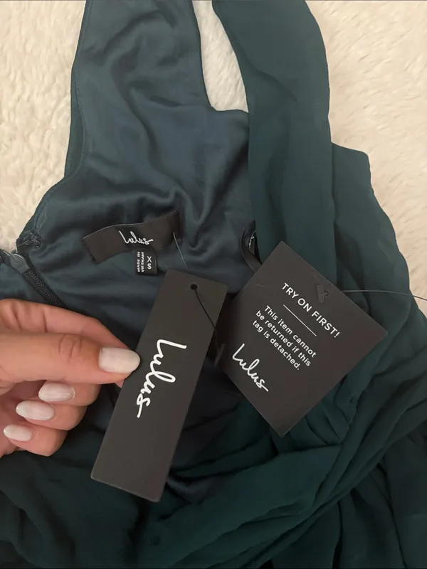 Lulus Thoughts of Hue Emerald Green Surplice Maxi Dress Size XS NWT Bridesmaid - Image 4