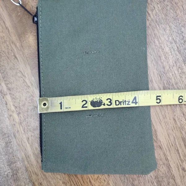 Free People Movement Green Phone Sling NWT FP Movement Green Phone Case - Image 6