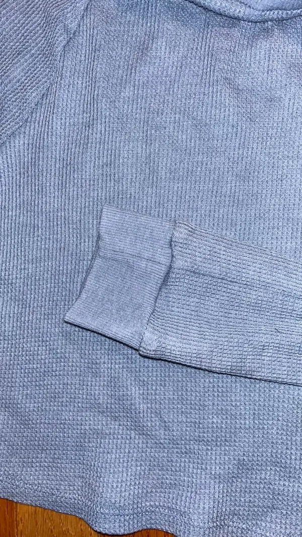 Pac Sun Crop Long Sleeve Top - Image 3