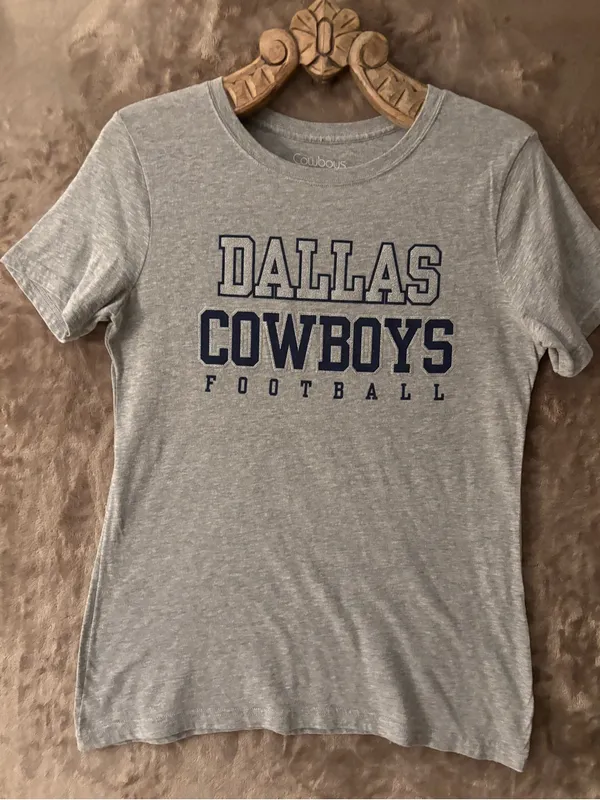 Dallas Cowboys Gray Short Sleeve Tee Women’s Size L Gray - Image 3