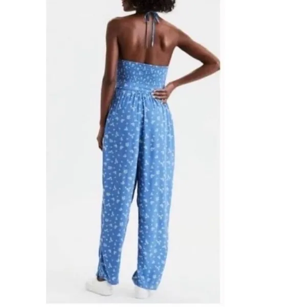NWT American Eagle Bella Smocked Jumpsuit Sz XL Blue Floral Cottagecore - Image 2