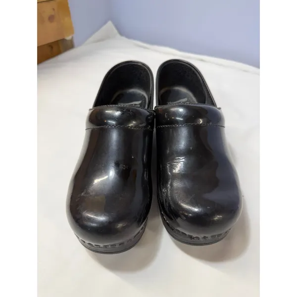 Dansko Professional Black Patent Leather Clogs Slip On Work Nurse 39 - Image 2