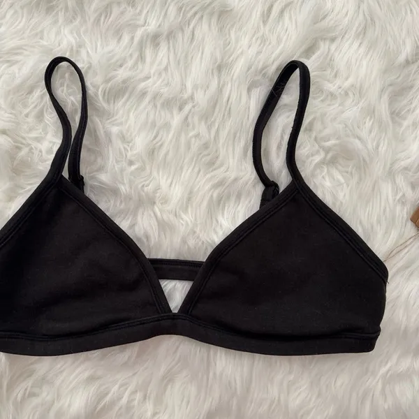Skims Outdoor Tiny Triangle Bralette Washed Onyx Size Large - Image 3
