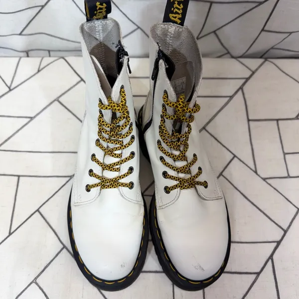 Dr. Martens Jadon Platform Boots Size 8 White Leather Side Zip Lug Sole‎ AW004 - Image 10