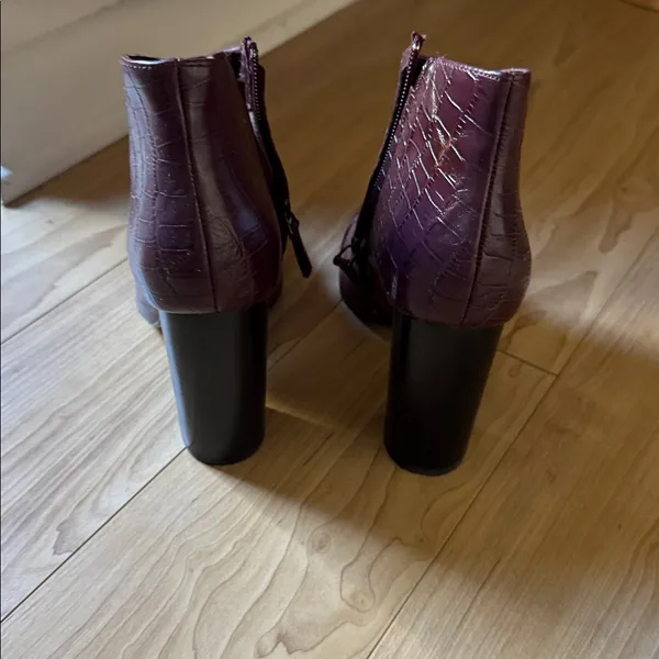 Pour La Victoire Croc-Embossed Pointed Ankle Boots in Burgundy - Image 4