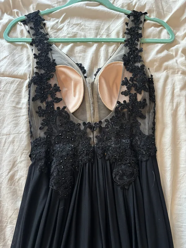 Sherri Hill Prom Dress - Image 3