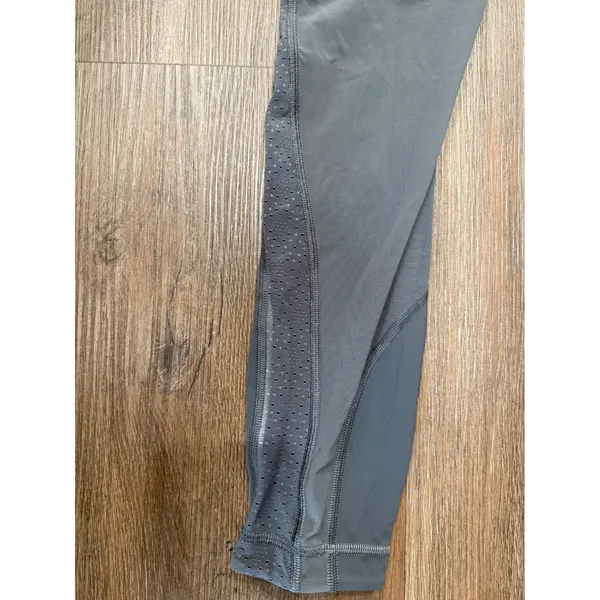 Lululemon Gray Mesh Panels High Rise Workout‎ Leggings Yoga Pants Womens Size 4 - Image 3