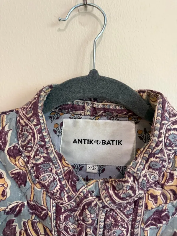 Anthropologie Antik Batik Jacket Quilted Cotton Floral Size Small - Image 5
