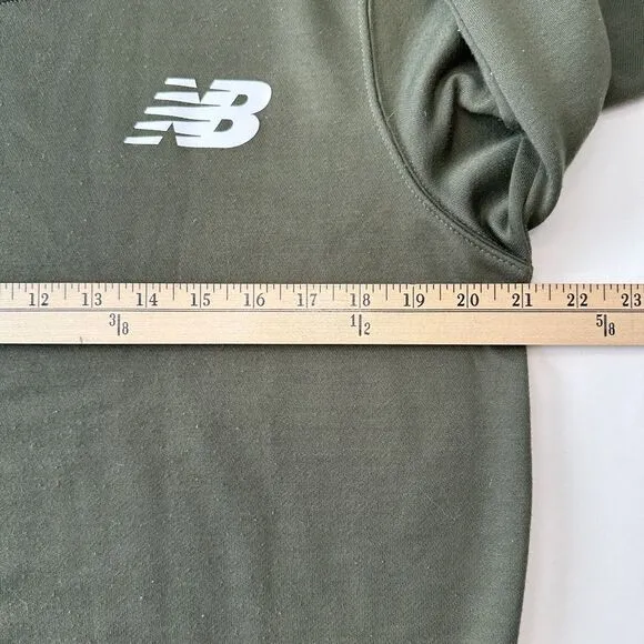 New Balance‎ Olive Green Crewneck Sweatshirt Athletic Pullover Womens Medium - Image 5