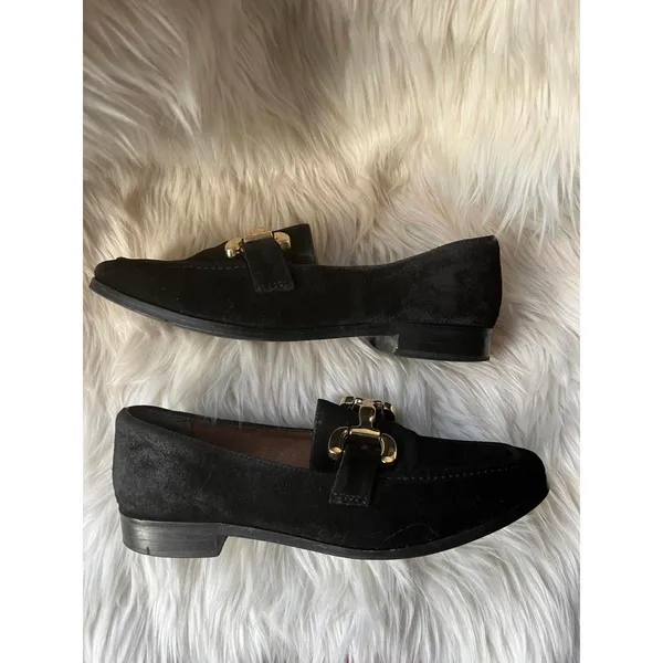 Black Women's Suede Loafers with Gold Buckle Detail Size 9 - Image 7