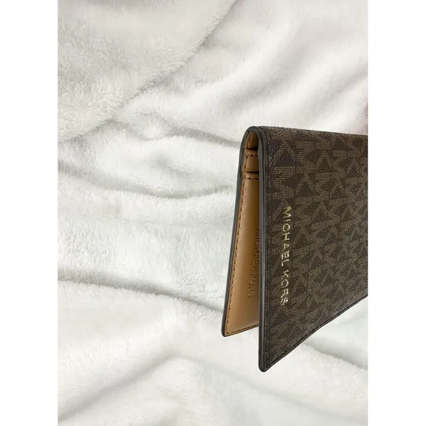 Michael Kors Passport Holder Unisex One Size Brown Logo Canvas Leather Travel - Image 5