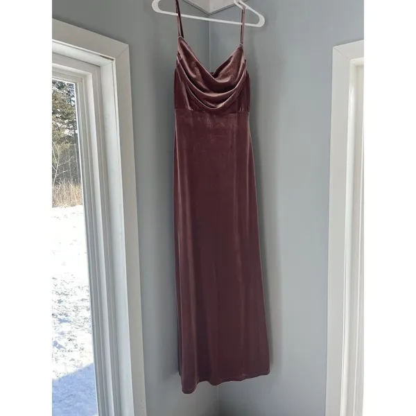 Reverly Skye Velvet Dusty Rose‎ Dress Size 4 - Image 4