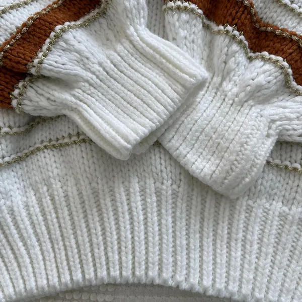 Women's Sweater in Cream, Gold, and Rust colors XL - Image 4