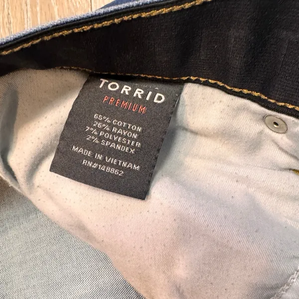 Torrid Premium Women's Jeans Size‎ 18 Regular Blue Denim Sky High Skinny - Image 6