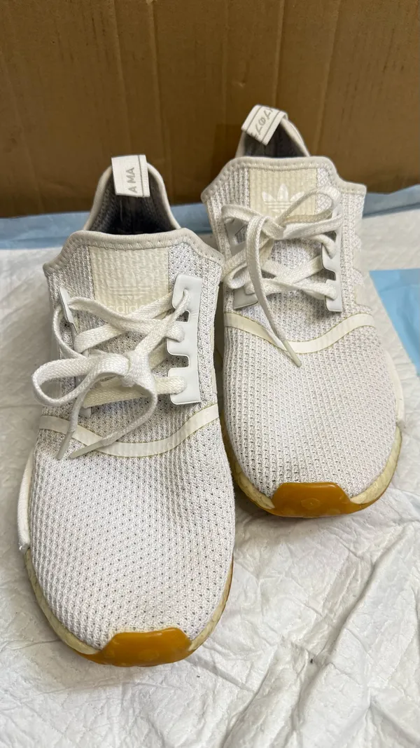 Adidas Sneakers Mens Shoes Size 10.5 - Image 2