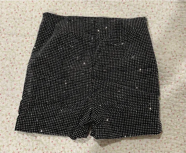 Sparkly Shorts Black Size M - Image 3