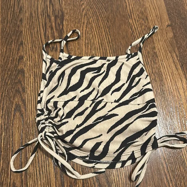Animal Print Tank Top Black - Image 4