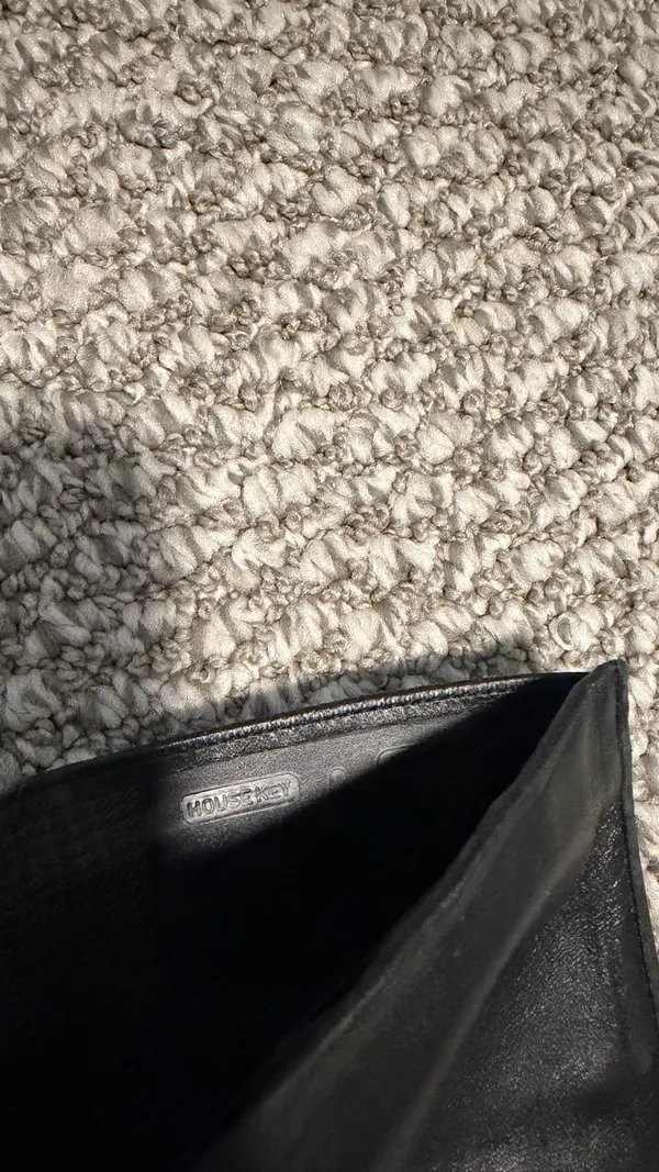 Classic Black Leather Wallet - Image 5