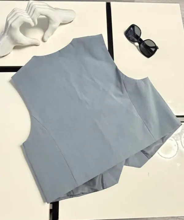 ZARA Light Blue Tailored Suit Vest Top 🩵 Size L - Image 4