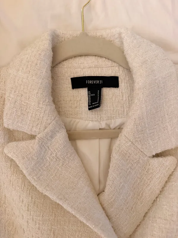 Forever 21 White Sparkle Crop Blazer - Image 2