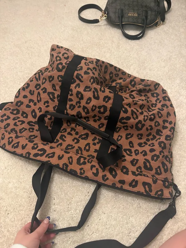 PINK Victoria's Secret bag - Image 3