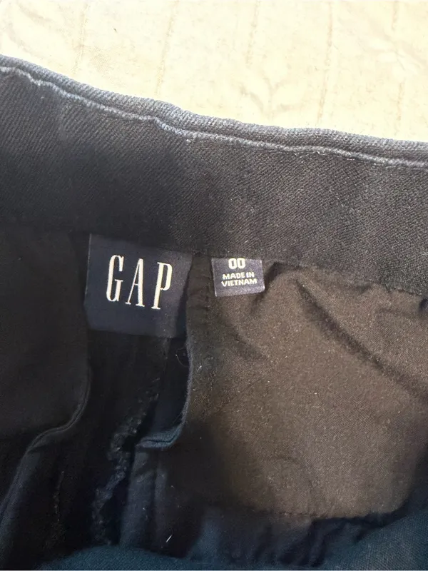 GAP Black High-Waist Trousers - Image 2