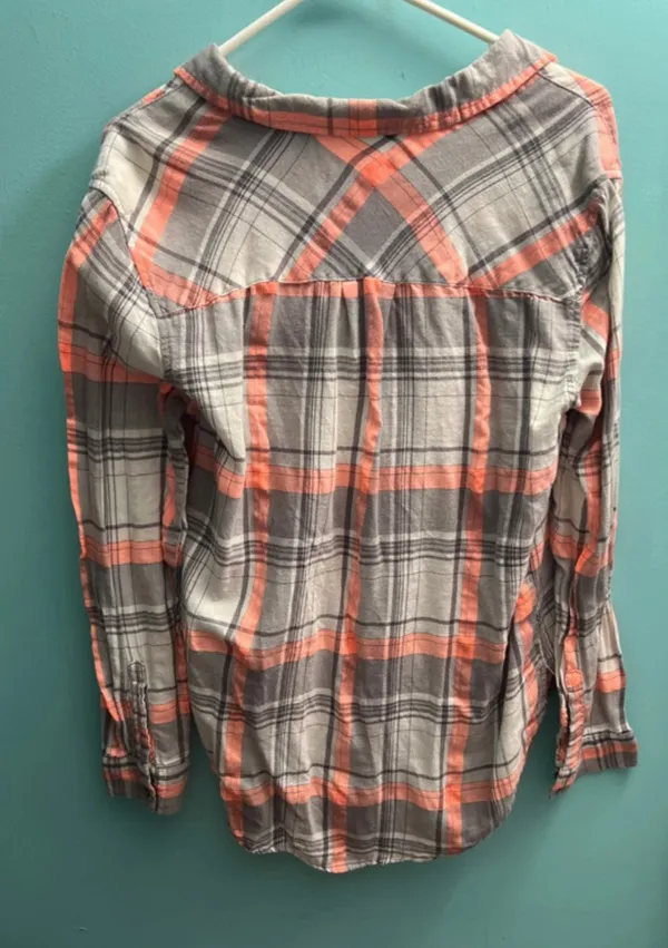Long sleeve flannel - Image 2