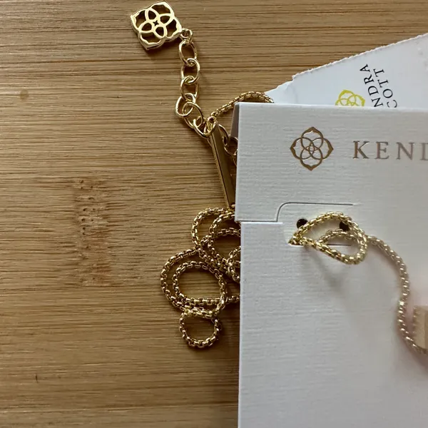 Kendra Scott gold Magenta Leanor Necklace - Image 4