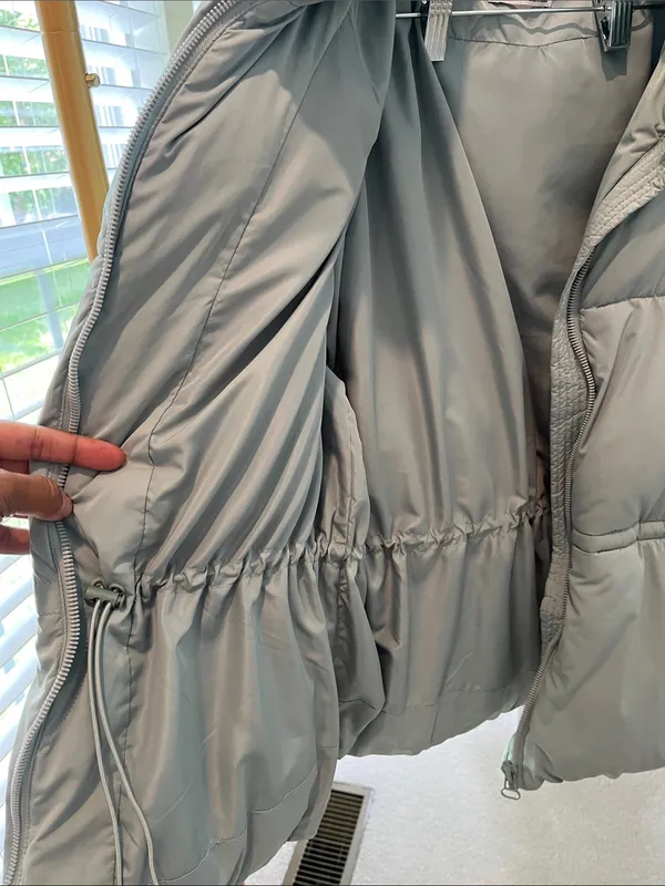 Urban Outfitters Women's Aqua Blue Puffer Jacket with High Collar - Image 5