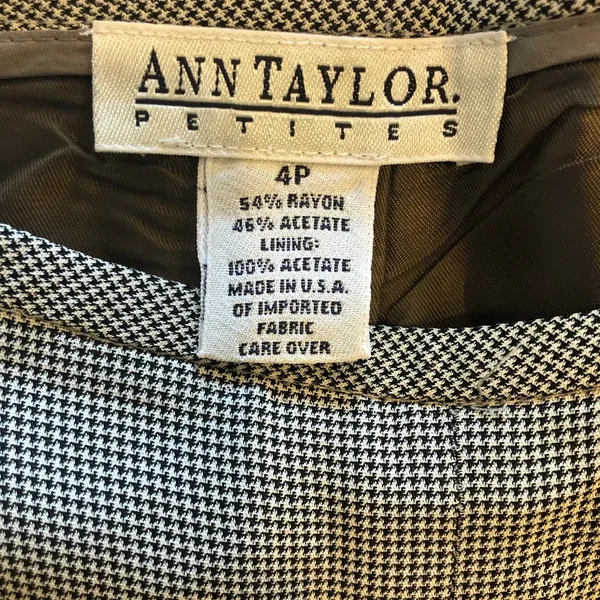 Ann Taylor Petites Blazer and Trousers Set - Image 9