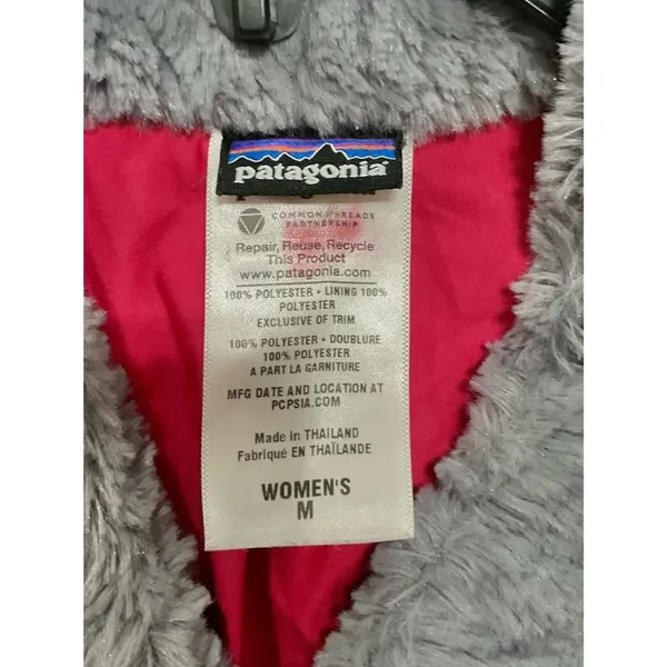 Patagonia Snow Jacket Feather Grey Faux Fur Fleece Womens Sz Medium 3/4 Sleeve - Image 2