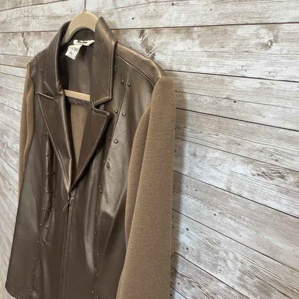 Vintage Peter Nygard Womens L Jacket Bronze Studded Leather & Knit‎ Back Sleeves - Image 9