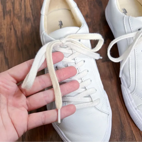 Madewell • Sidewalk Low-Top Sneakers in Leather white cream lace up - Image 7