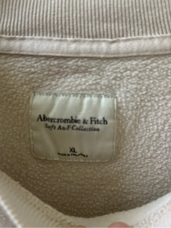 Abercrombie & Fitch Grateful Dead Graphic Crewneck - Image 4