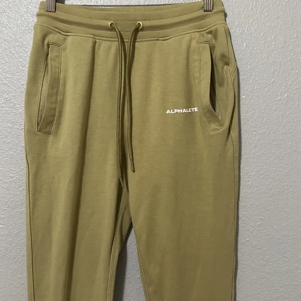 Alphalete Womens Core Joggers size M with 2 zipper pockets, activewear gym, ✨❤️ - Image 6