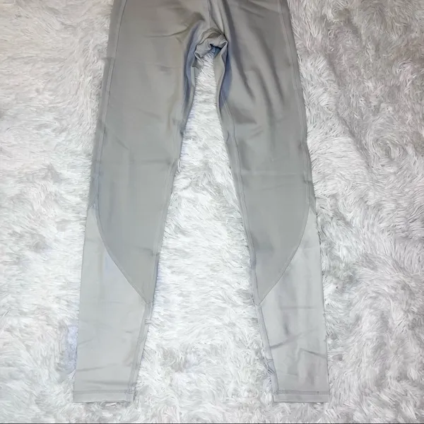 IRIS & INK // REVOLVE High Rise Leggings XS Lunar Rock Grey Athletic NWT - Image 6