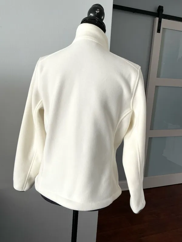 Nice LANDS END fleece jacket 🌷 - Image 4