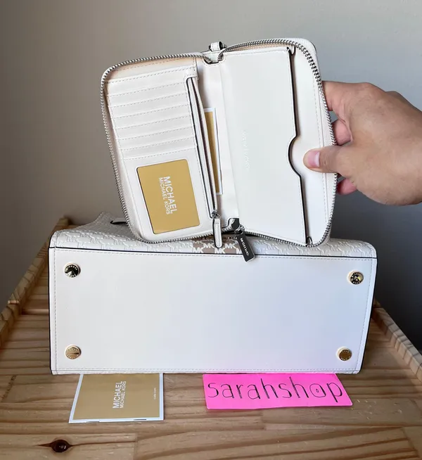 Michael Kors Set - Image 4