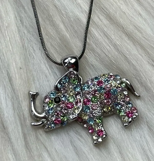 Elephant faceted multi color rhinestones necklace - Image 2