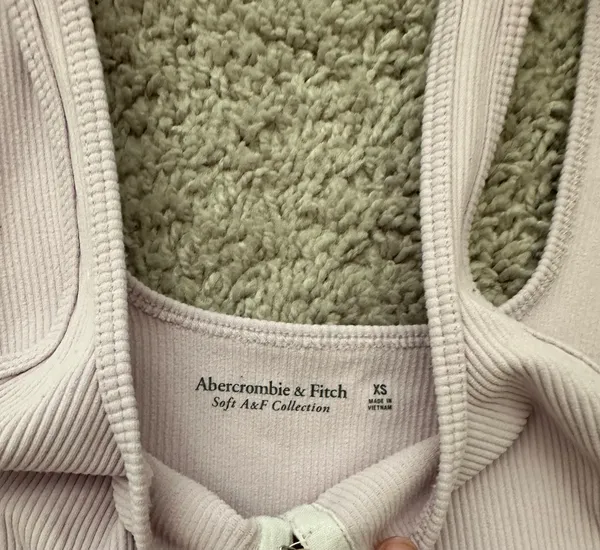 Abercrombie pink hook and eye top - Image 3