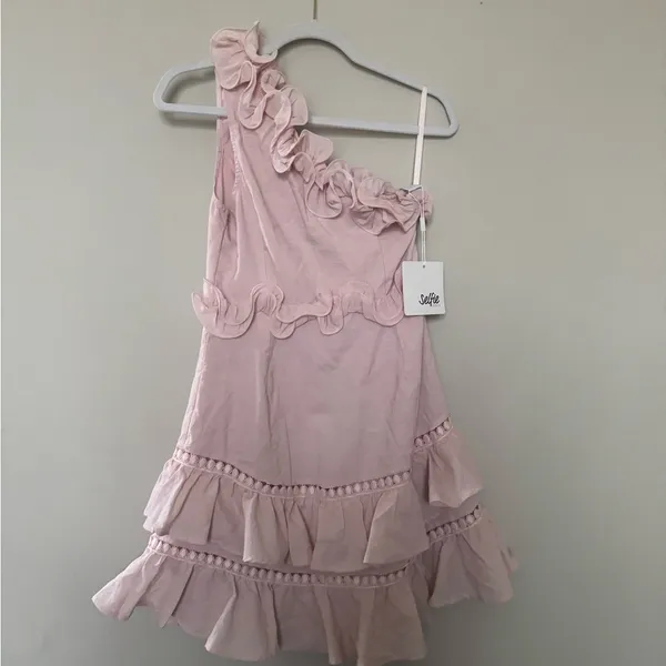 Selfie Leslie One Shoulder Pink Ruffle Dress - Image 3
