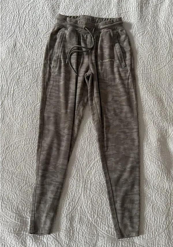 Alphalete Joggers - Image 3