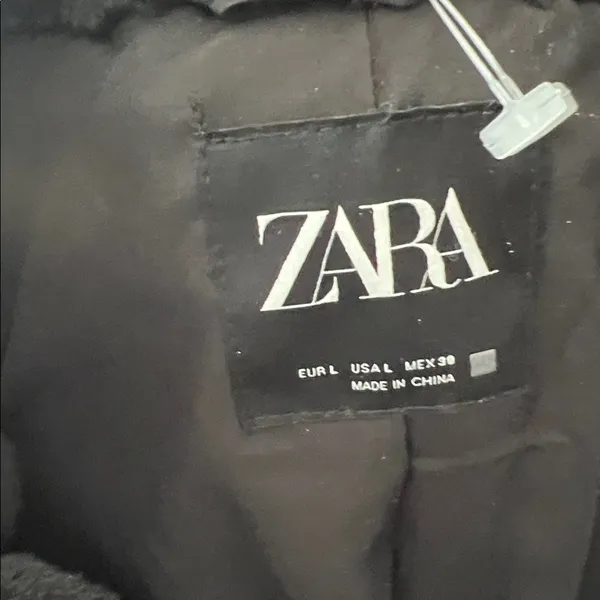 ZARA FAUX FUR SHORT FULL ZIP COAT JACKET in Black Sz Large - Image 7