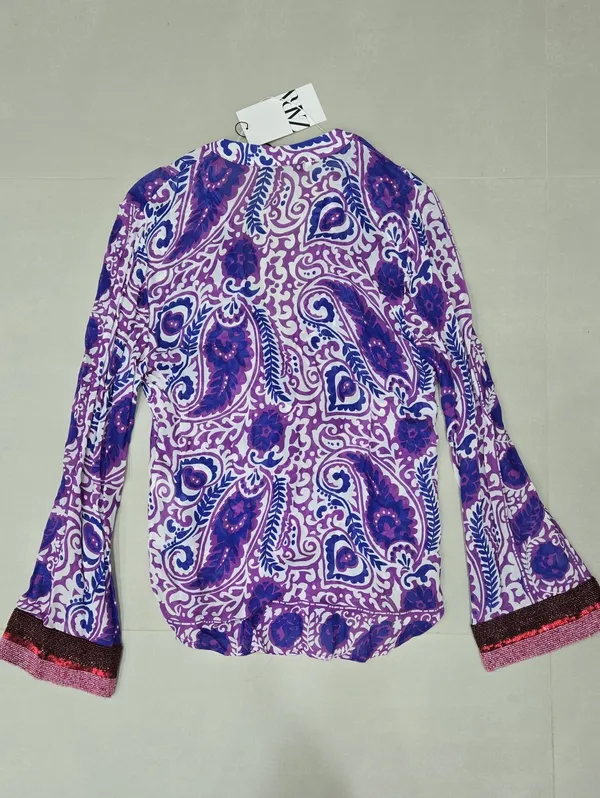 NWT! Zara Purple and White Paisley Button-Front Blouse Size S - Image 4