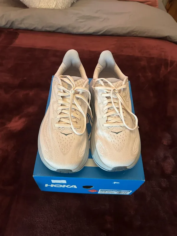 Hoka Clifton Shoes Wide - Image 3